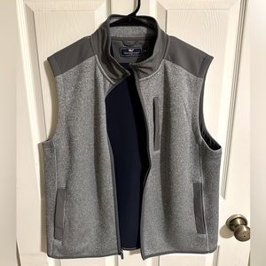 Vineyard vine vest